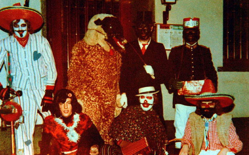 Bärengruppe aus dem Jahr 1975