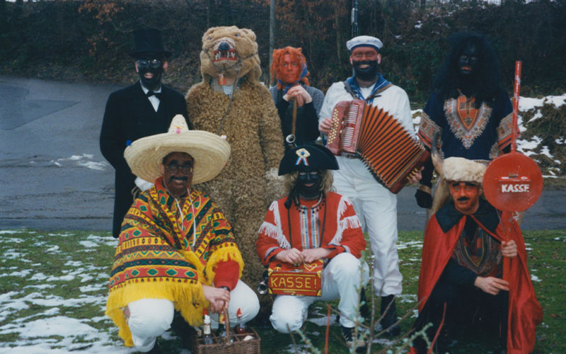 Bärengruppe aus dem Jahr 2000