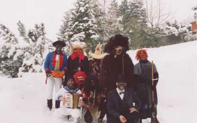 Bärengruppe aus dem Jahr 2002