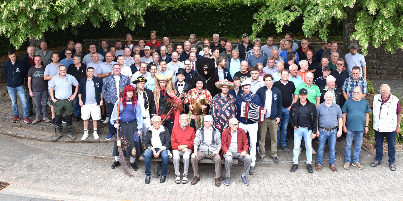 Jubiläum 111 Jahre Bärengruppe Gruppenfoto